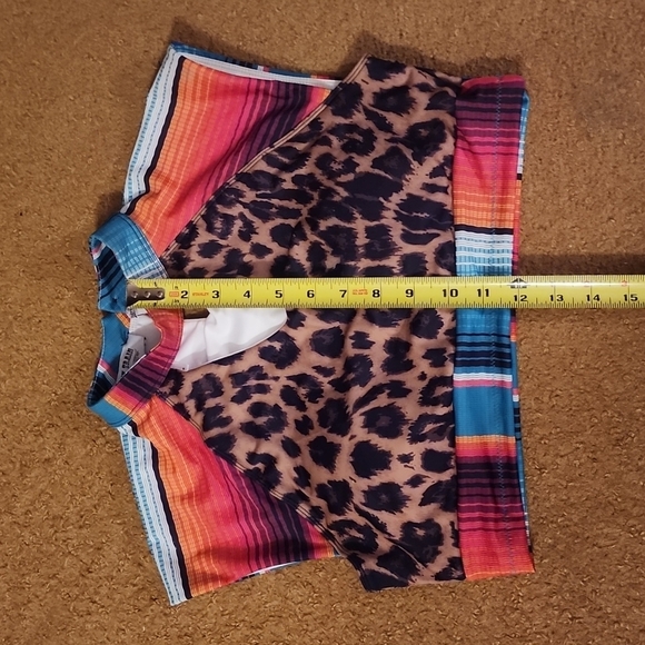 Crazy Train Clothing - Women's Medium Short Crop Top - Cheetah and Western Print - Picture 2 of 6